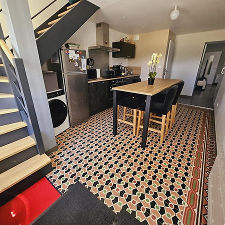 Gite De 2 Chambres - Ancenis A11 - Logis Du Chateau Rouge Mesanger ภายนอก รูปภาพ